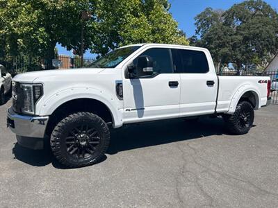 2018 Ford F-250 Super Duty XLT Crew Cab*4X4*Lifted*Tow Package*  