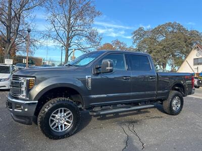 2019 Ford F-250 Super Duty Lariat Crew Cab*4X4*Lifted*Tow Package*  