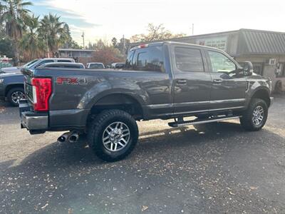 2019 Ford F-250 Super Duty Lariat Crew Cab*4X4*Lifted*Tow Package*   - Photo 7 - Fair Oaks, CA 95628