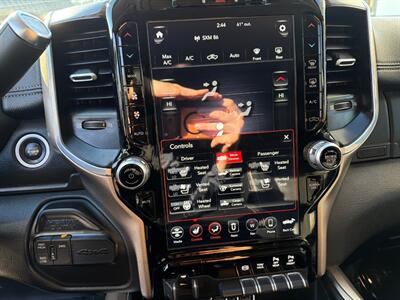 2020 RAM 2500 Laramie Crew Cab*4X4*Lifted*Tow Package*One Owner*   - Photo 17 - Fair Oaks, CA 95628