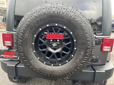 2014 Jeep Wrangler Unlimited Rubicon*4X4*Lifted*Hard Top*Wheels*   - Photo 31 - Fair Oaks, CA 95628