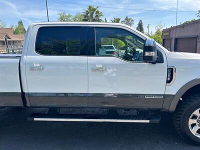 2017 Ford F-250 Super Duty Lariat Crew Cab*4X4*Lifted*Tow Package*   - Photo 25 - Fair Oaks, CA 95628