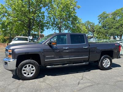 2015 Chevrolet Silverado 3500 LTZ Crew Cab*4X4*Tow Package*Z71 Package*One Owner  