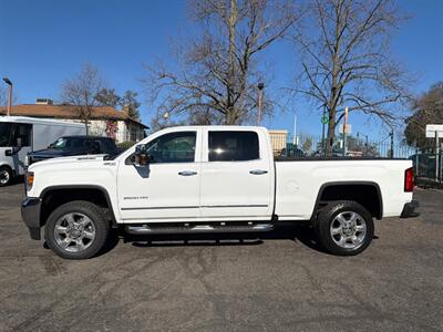 2019 GMC Sierra 2500HD SLT Crew Cab*4X4*Tow Package*Rear Camera*Z71*   - Photo 15 - Fair Oaks, CA 95628