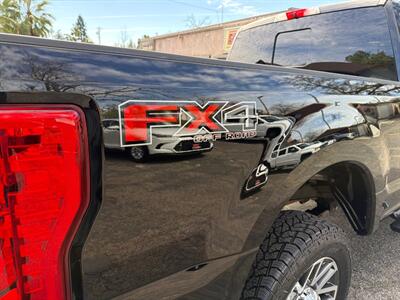 2017 Ford F-250 Super Duty Lariat SuperCrew*4X4*Rear Camera*Loaded*Moon Roof*   - Photo 27 - Fair Oaks, CA 95628