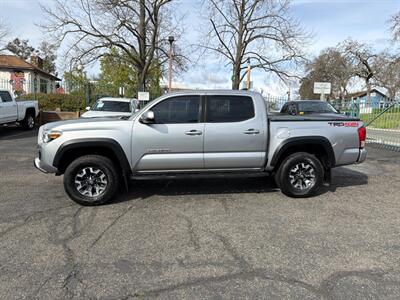 2017 Toyota Tacoma Double Cab TRD Off-Road*4X4*Rear Camera* - Photo 13 - Fair Oaks, CA 95628
