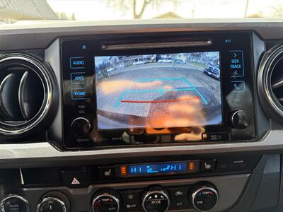 2017 Toyota Tacoma Double Cab TRD Off-Road*4X4*Rear Camera* - Photo 19 - Fair Oaks, CA 95628