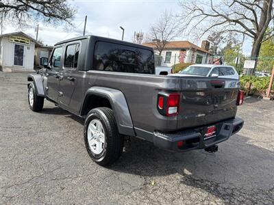 2022 Jeep Gladiator Sport S *4X4*Rear Camera*Hard Top*One Owner* - Photo 12 - Fair Oaks, CA 95628