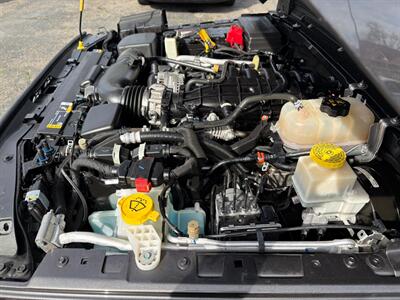 2022 Jeep Gladiator Sport S *4X4*Rear Camera*Hard Top*One Owner* - Photo 34 - Fair Oaks, CA 95628