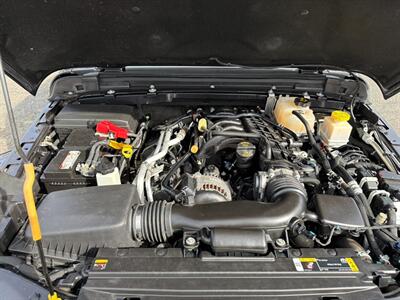 2022 Jeep Gladiator Sport S *4X4*Rear Camera*Hard Top*One Owner* - Photo 32 - Fair Oaks, CA 95628