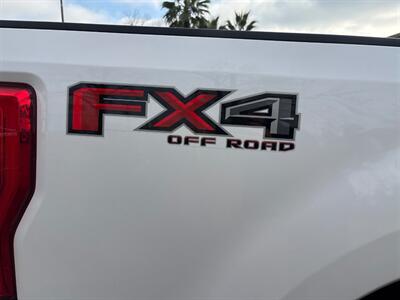 2018 Ford F-250 Super Duty Lariat SuperCrew*4X4*Tow Package*Moon Roof*FX4* - Photo 29 - Fair Oaks, CA 95628