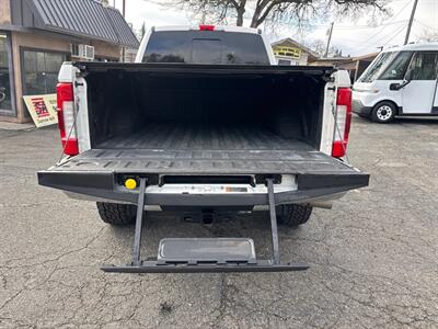 2018 Ford F-250 Super Duty Lariat SuperCrew*4X4*Tow Package*Moon Roof*FX4* - Photo 31 - Fair Oaks, CA 95628