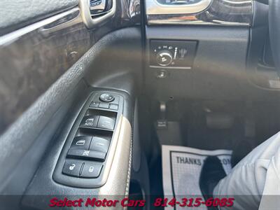 2013 Jeep Grand Cherokee Laredo X   - Photo 13 - Erie, PA 16505