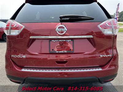 2015 Nissan Rogue SV   - Photo 9 - Erie, PA 16505