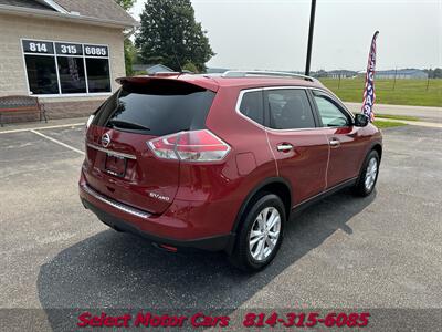 2015 Nissan Rogue SV   - Photo 8 - Erie, PA 16505