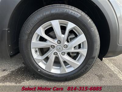 2020 Hyundai TUCSON Value   - Photo 15 - Erie, PA 16505