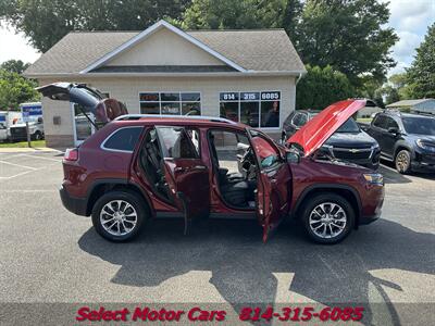 2019 Jeep Cherokee Latitude Plus   - Photo 24 - Erie, PA 16505