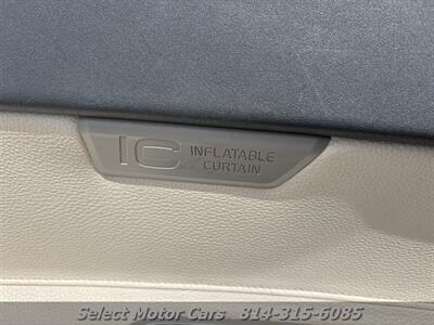 2013 Volvo C70 T5 Premier Plus   - Photo 11 - Erie, PA 16505