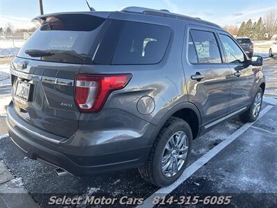 2018 Ford Explorer XLT  AWD - Photo 5 - Erie, PA 16505