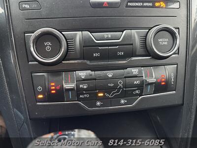 2018 Ford Explorer XLT  AWD - Photo 12 - Erie, PA 16505