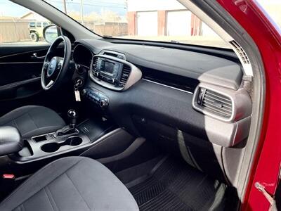 2016 Kia Sorento LX V6   - Photo 11 - Albuquerque, NM 87107