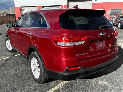 2016 Kia Sorento LX V6   - Photo 3 - Albuquerque, NM 87107
