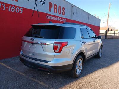 2018 Ford Explorer - Photo 2 - Albuquerque, NM 87107