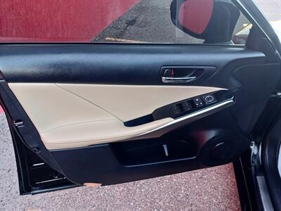 2014 Lexus IS 250   - Photo 9 - Albuquerque, NM 87107