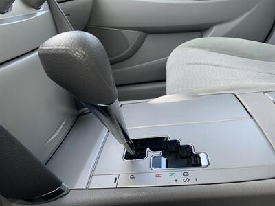 2011 Toyota Camry LE - Photo 23 - Palatine, IL 60074