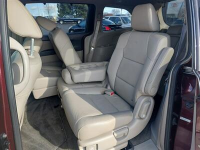 2013 Honda Odyssey Touring   - Photo 16 - Palatine, IL 60074