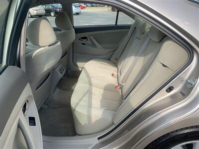 2007 Toyota Camry Hybrid   - Photo 13 - Palatine, IL 60074