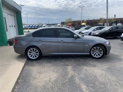 2011 BMW 3 Series 328i xDrive   - Photo 3 - Palatine, IL 60074