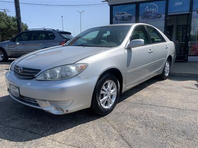 2005 Toyota Camry LE V6 Sedan