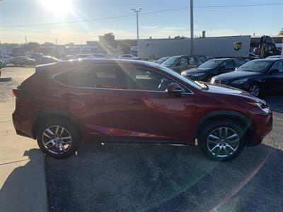 2016 Lexus NX 300h   - Photo 4 - Palatine, IL 60074