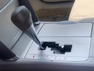 2009 Toyota Camry LE   - Photo 21 - Palatine, IL 60074