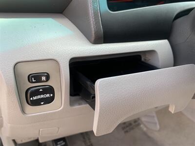 2009 Toyota Camry LE   - Photo 16 - Palatine, IL 60074