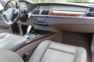 2012 BMW X5 xDrive50i PANO HEATED SEATS NAV REARCAM SIDE STEPS   - Photo 34 - Houston, TX 77031