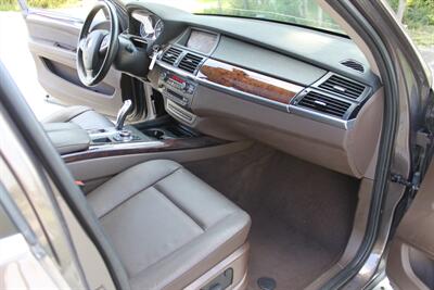 2012 BMW X5 xDrive50i PANO HEATED SEATS NAV REARCAM SIDE STEPS   - Photo 39 - Houston, TX 77031