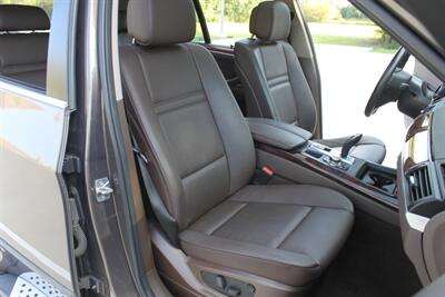 2012 BMW X5 xDrive50i PANO HEATED SEATS NAV REARCAM SIDE STEPS   - Photo 44 - Houston, TX 77031