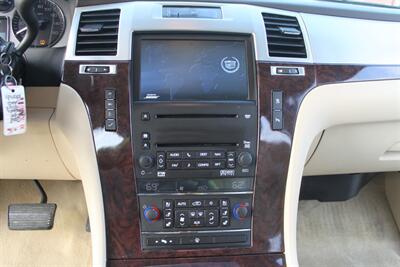 2008 Cadillac Escalade AWD NAVIGATION REARCAM XM 22 " WHLS DVD ENT 3RD ROW   - Photo 40 - Houston, TX 77031
