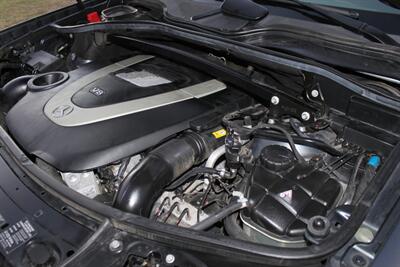 2012 Mercedes-Benz GL 450 4MATIC 2 ROOFS HEATED SEATS NAV REARCAM   - Photo 23 - Houston, TX 77031