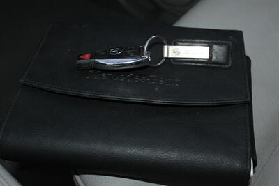 2012 Mercedes-Benz GL 450 4MATIC 2 ROOFS HEATED SEATS NAV REARCAM   - Photo 27 - Houston, TX 77031