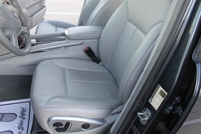 2012 Mercedes-Benz GL 450 4MATIC 2 ROOFS HEATED SEATS NAV REARCAM   - Photo 40 - Houston, TX 77031