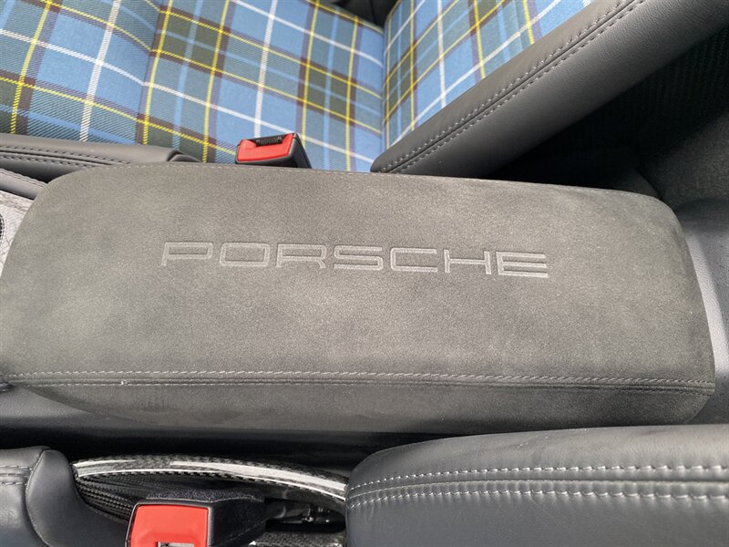 2023 Porsche 718 SPYDER FULL BUCKET SEATS PCCB  photo