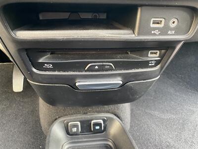 2017 Chrysler Pacifica LIMITED NAV PANO 20 " WHLS BLIND SPOT ADAP CRUISE   - Photo 77 - Houston, TX 77031