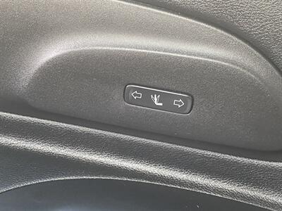 2017 Chrysler Pacifica LIMITED NAV PANO 20 " WHLS BLIND SPOT ADAP CRUISE   - Photo 71 - Houston, TX 77031