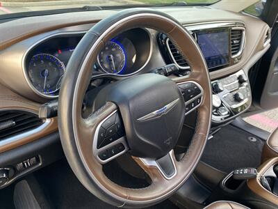 2017 Chrysler Pacifica LIMITED NAV PANO 20 " WHLS BLIND SPOT ADAP CRUISE   - Photo 73 - Houston, TX 77031