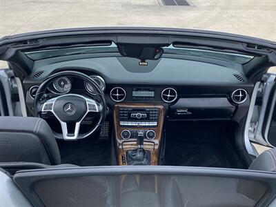 2014 Mercedes-Benz SLK 350 CONVERTIBLE BLUETOOTH HTD SEATS 18 " WHLS   - Photo 43 - Houston, TX 77031