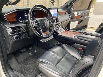 2019 Lincoln Navigator RESERVE 4X4 TOP NAV REVEL AUDIO STEPS MSRP $90060   - Photo 38 - Houston, TX 77031