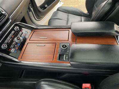 2019 Lincoln Navigator RESERVE 4X4 TOP NAV REVEL AUDIO STEPS MSRP $90060   - Photo 66 - Houston, TX 77031